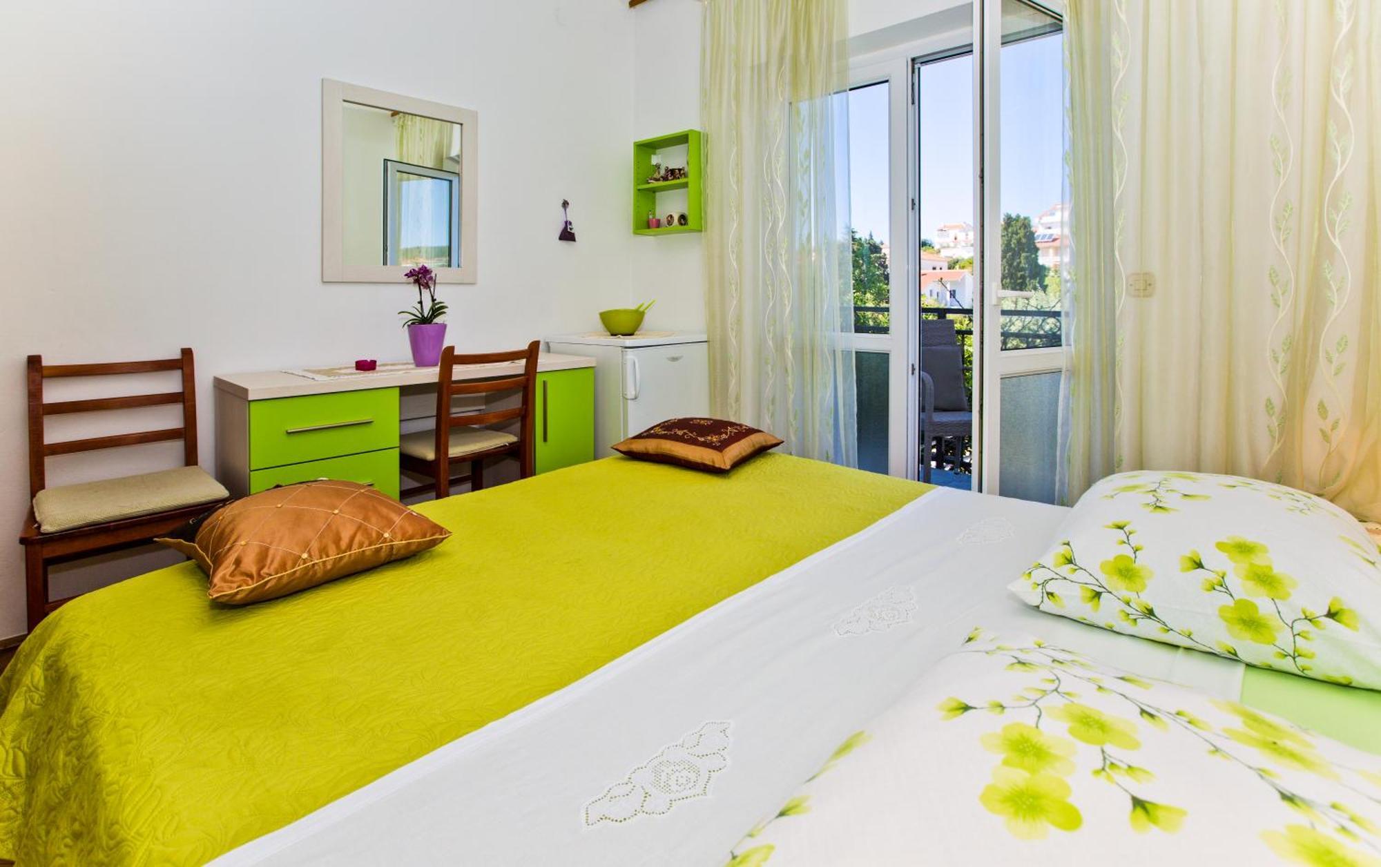 Rooms Barbaric Hvar Town Exterior photo