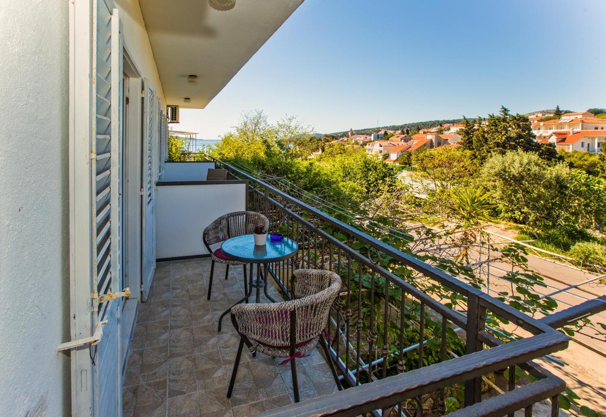Rooms Barbaric Hvar Town Exterior photo